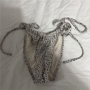 Xhilaration Black and Cream Kids One Piece Bodysuit